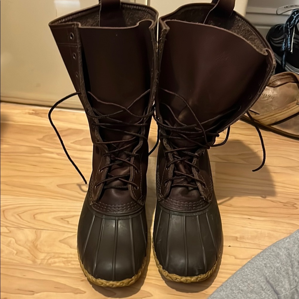 LL Bean hunting shoe